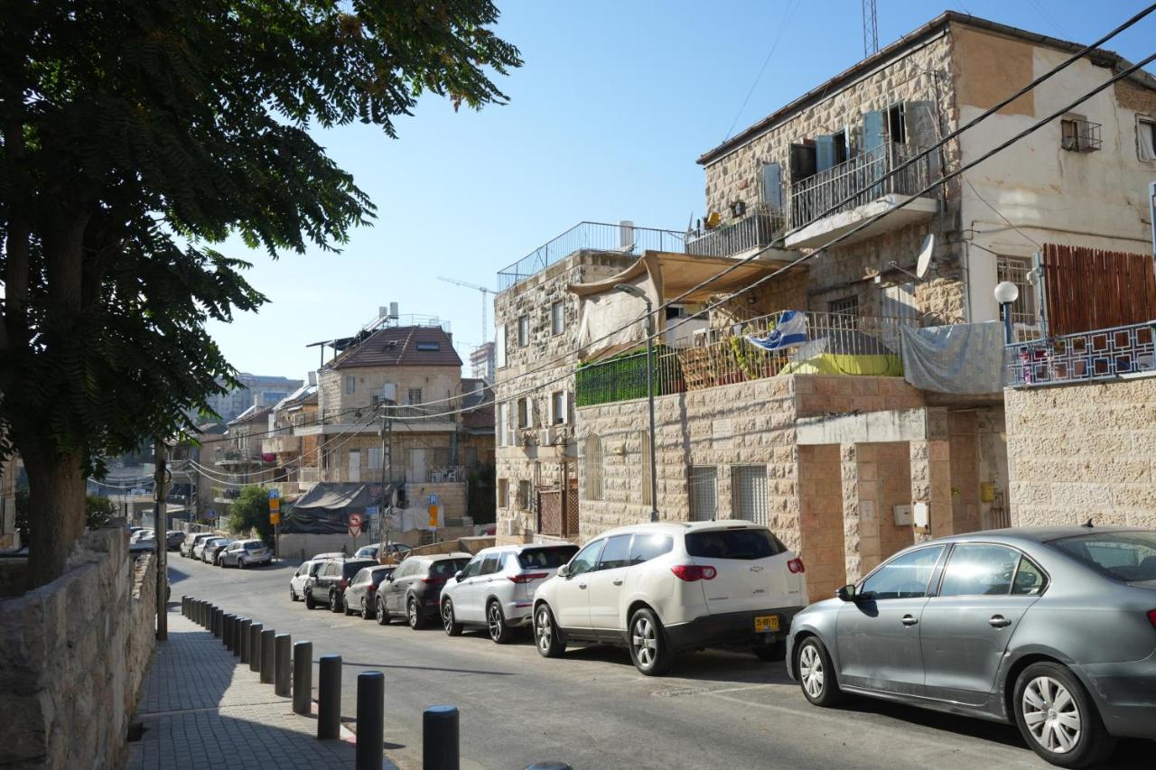 Jacob Hostel Jlm - Prime Location Jerusalem Eksteriør billede